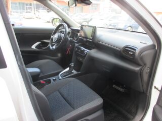 Toyota Yaris Cross Hybrid Active 4WD 1.5 68kW