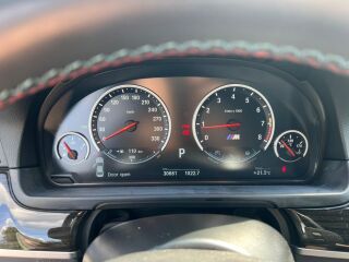 BMW M5 4.4 412кВ
