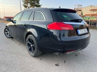 Opel Insignia SPORTS TOURER SW 2.0 118кВ
