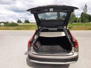 Volvo V90 Cross Country 2.0 145kW