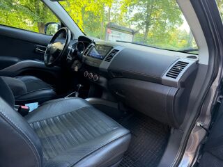 Mitsubishi Outlander 2.4 125kW