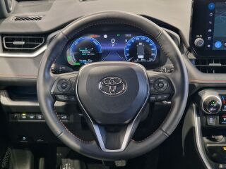 Toyota RAV4 Plug-in Hybrid Premium AWD 2.5 136кВ