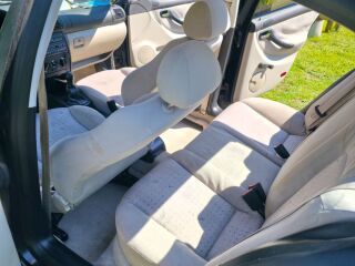 SEAT Toledo Comfortline 1.6 R4 16V 74kW