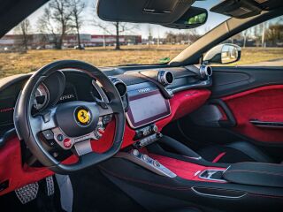 Ferrari GTC4Lusso 3.9 449kW