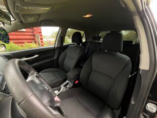 Toyota Auris 1.6 97kW