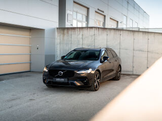 Volvo V90 B4 Ultimate Dark AWD 2.0 145kW