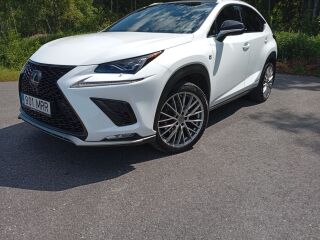 Lexus NX 300h 2.5 114кВ