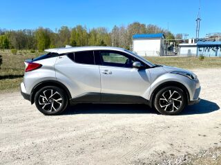 Toyota C-HR FWD Multidrive S Style 1.2 R4 16v 85кВ