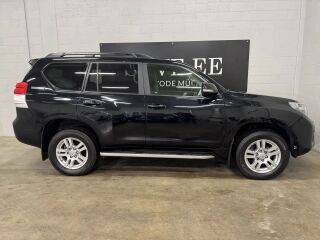 Toyota Land Cruiser Executive 60th Anniversary 3.0 140кВ