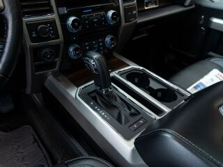 Ford F-150 Shelby Super Snake 4.9 Supercharged V8 559kW