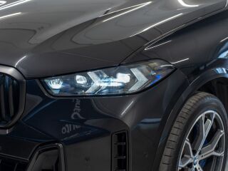 BMW X5 xDrive30d M-Sportpakett PRO 210кВ