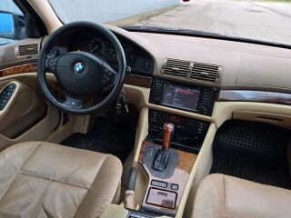 BMW 528 iA Exclusive 2.8 R6 142kW