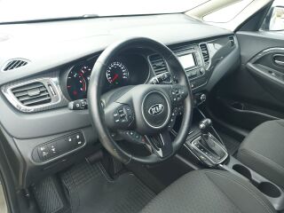 Kia Carens 1.7 104кВ