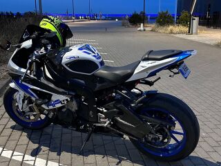 BMW S 1000 RR HP4 R4 142kW