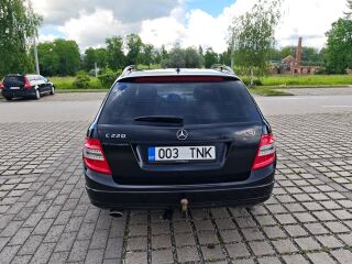 Mercedes-Benz C 220 2.1 125kW