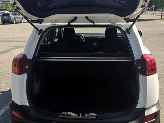 Toyota RAV4 2.0 111kW