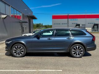 Volvo V90 Cross Country Pro Facelift 2.0 173кВ