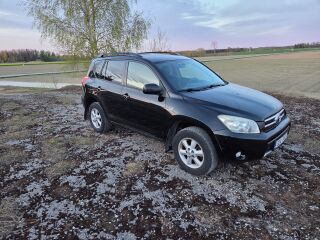 Toyota RAV4 2.2 100kW