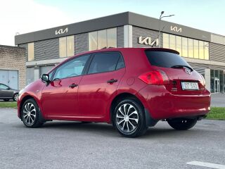 Toyota Auris 1.6 R4 91kW