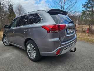 Mitsubishi Outlander 2.4 99kW