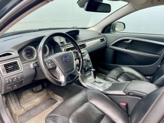 Volvo V70 Summum 2.0 D3 120kW