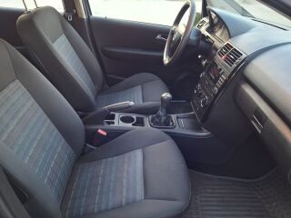Mercedes-Benz A 150 1.5 R4 70kW