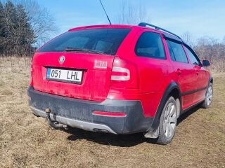 Skoda Octavia Scout 2.0 103kW
