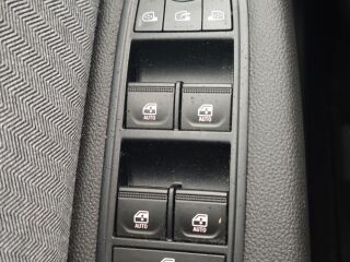 Renault Clio Techno 1.0 67kW
