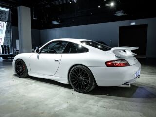 Porsche 911 Carrera GT3 Bodykit 3.4 221kW