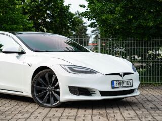 Tesla Model S 75D 158kW