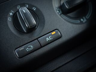 Skoda Praktik Window Van Comfort N1 1.2 R4 63кВ