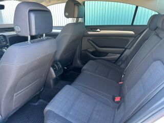 Volkswagen Passat Business 1.5 TSI 110kW