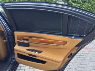 BMW 750 Individual xDrive long 4.4 330kW