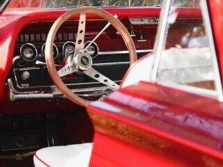 Ford Thunderbird 6.4 V8 224kW