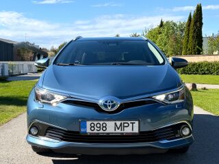 Toyota Auris Touring Sports Luxury Facelift 1.8 Hybrid Synergy Drive 90kW
