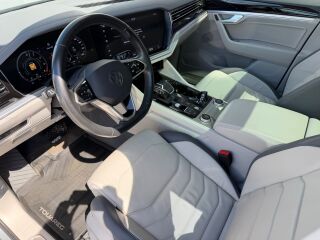 Volkswagen Touareg Elegance eHybrid 3.0 V6 TSI 280kW