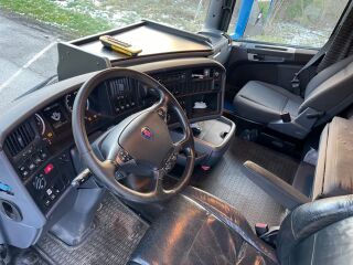 Scania R560 6x2 Tow truck