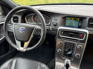Volvo V60 SUMMUM NORDIC LUXURY LINE ONCALL 2.0 88kW