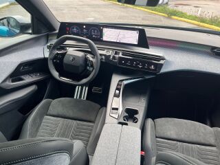 Peugeot 5008 GT Hybrid 145 e-DCS6 1.2 100kW