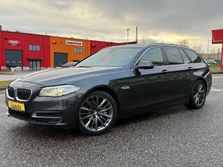 BMW 530 D Touring Sportpakett EU6 3.0 R6 TDI 190kW