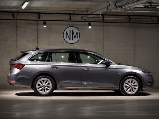 Skoda Octavia Combi Style 2.0 TDI 110кВ