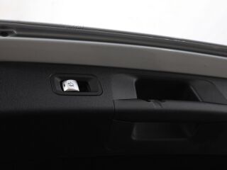 Mercedes-Benz E 300 de 4Matic AMG 2.0 143кВ