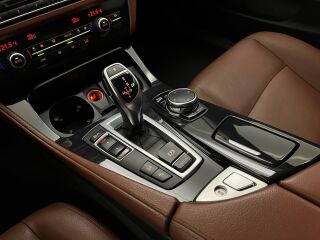 BMW 530 d xDrive Luxury Line 3.0 190кВ