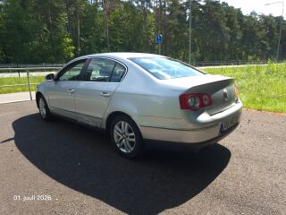 Volkswagen Passat FSI 2.0 R4 110kW