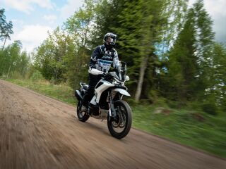 CFMOTO 1000MT-X 83кВ