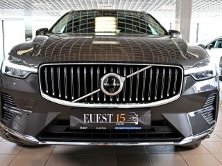 Volvo XC60 AWD H&K ULTIMATE BRIGHT XENIUM INTELLI MY25 2.0 T6 Plug-in LONG RANGE 293kW