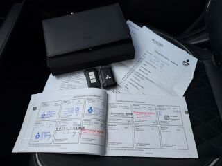 Mitsubishi Outlander Facelift Luxury 4WD PHEV 2.4 165kW