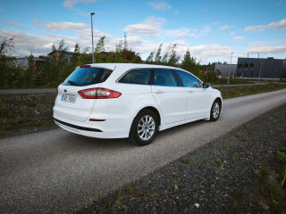 Ford Mondeo 1.5 118kW