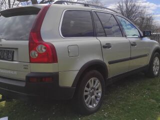 Volvo XC90 Summum 2.4 R5 D5 120kW