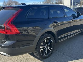 Volvo V90 Cross Country 2.0 173kW